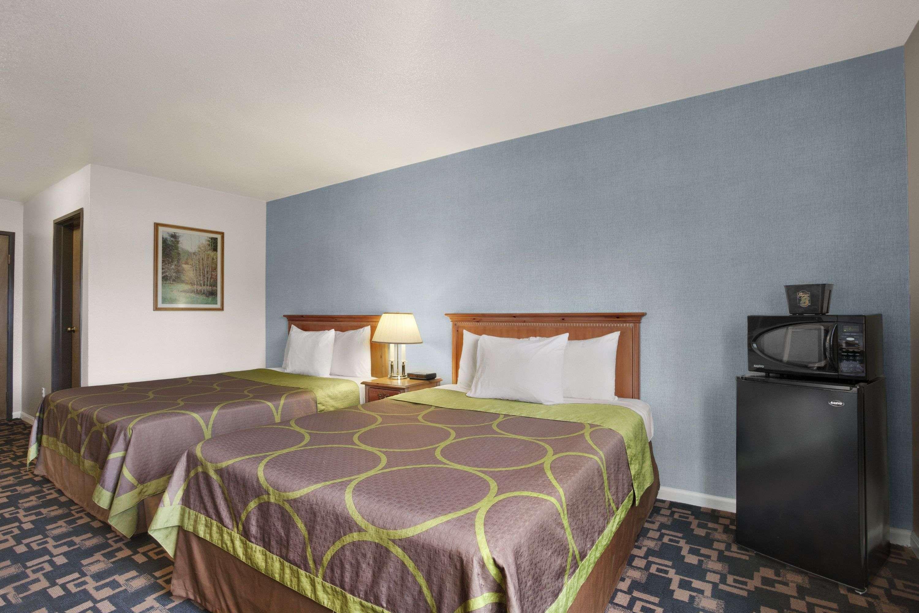 Gateway Inn & Suites Eugene-Springfield Bagian luar foto