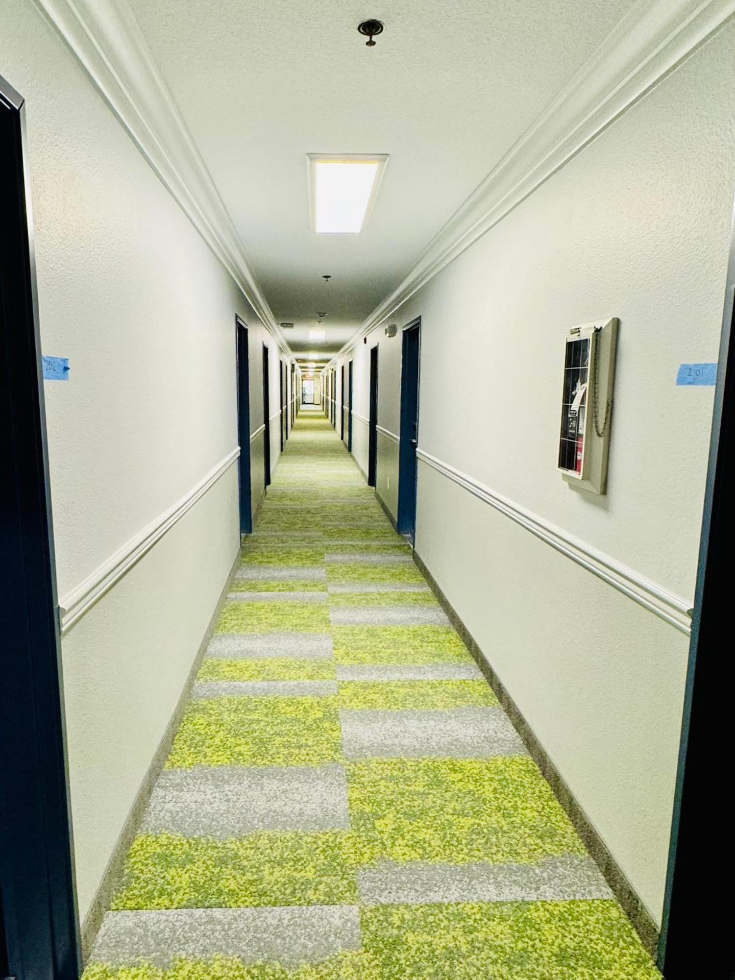 Gateway Inn & Suites Eugene-Springfield Bagian luar foto