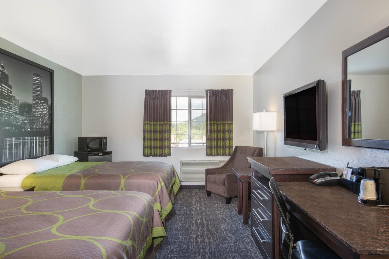 Gateway Inn & Suites Eugene-Springfield Bagian luar foto