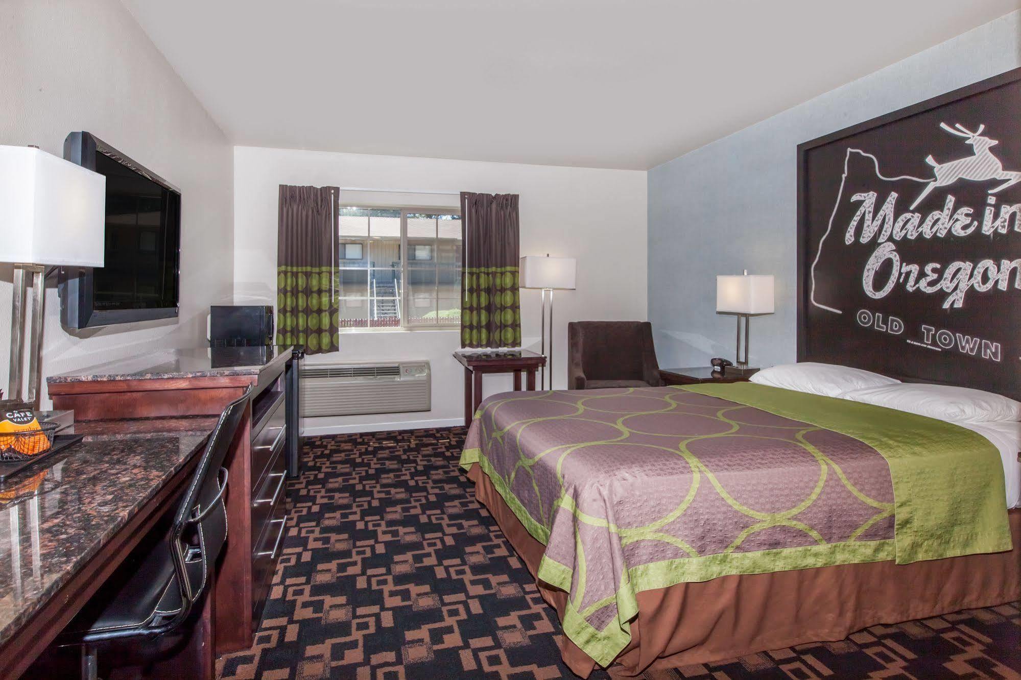 Gateway Inn & Suites Eugene-Springfield Bagian luar foto